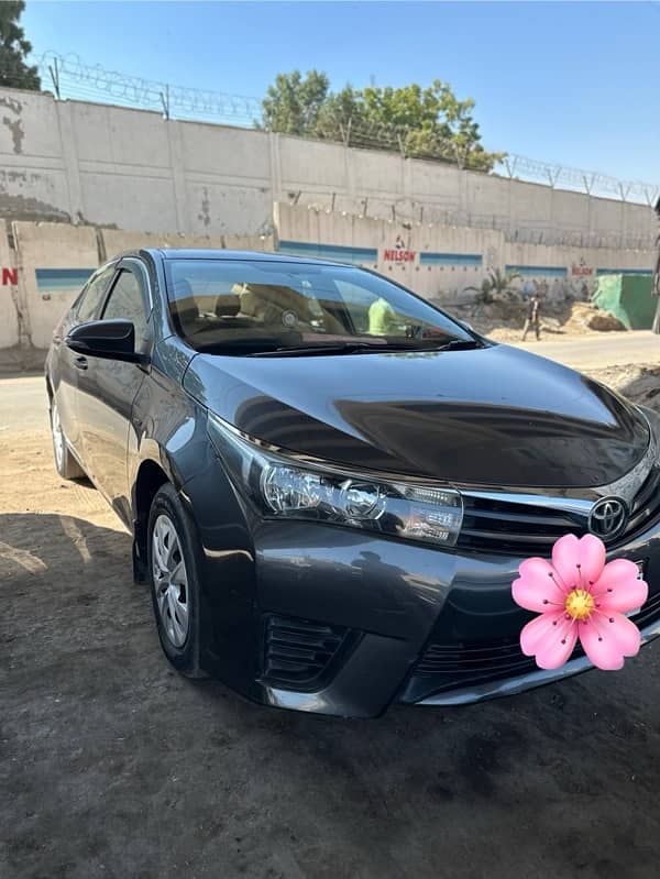 Toyota Corolla GLI 2017 Manual 8