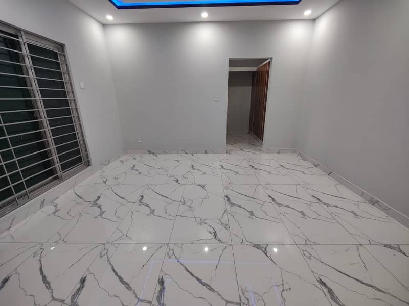 1 Kanal Luxury Beautiful House For Rent In Bahria Phase 4 6