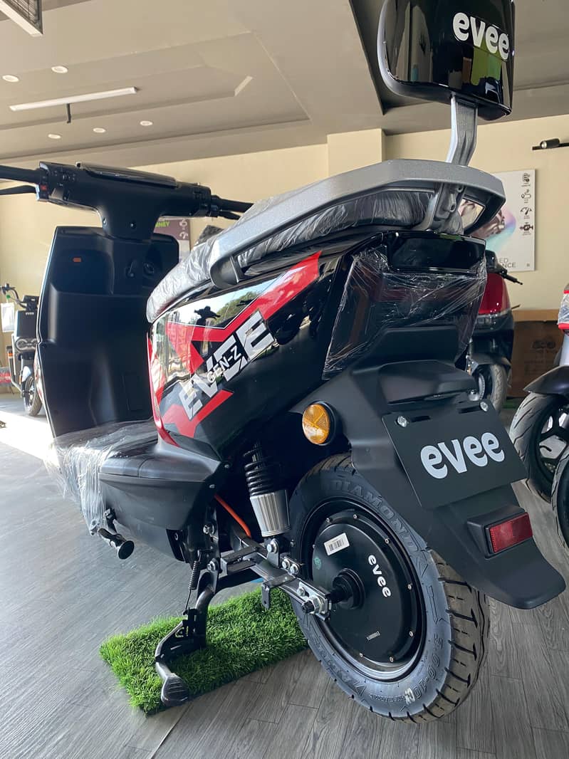 Evee Gen Z | New Colors | Scooty for Sale | EVEE | Scooter 3