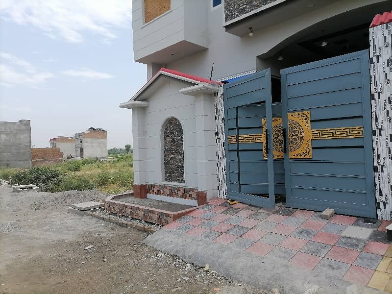 Highly-Desirable Prime Location 5 Marla House Available In Arbab Sabz Ali Khan Town Executive Lodges 2