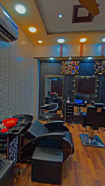 Running Business Ladies Gym & Beauty Salon setup for sale 16