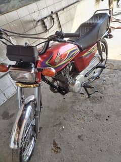 HONDA CG_125 Model 2017 KARACHI Number