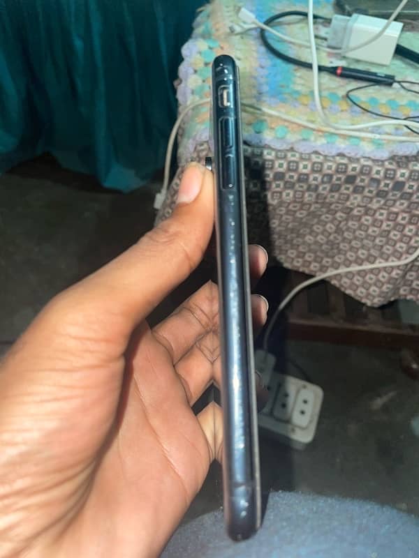 I phone XR non PTA 128gb 3