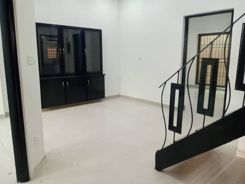 A beautiful 5 Marla house for rent in DHA, Phase 3, Block Z. 26