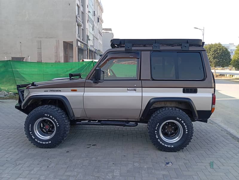 Toyota Prado 1990 3