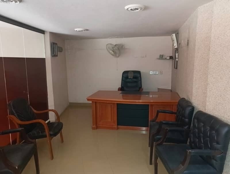 4 Marla Mezzanine Floor Office For Rent In DHA Phase 1,Block K, Lahore. 2