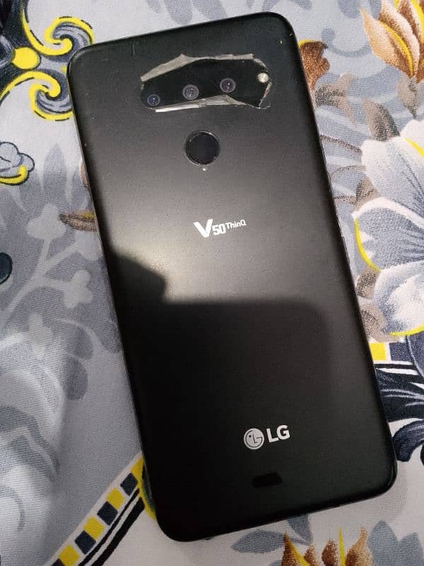 LG mobile in Good Condition 3