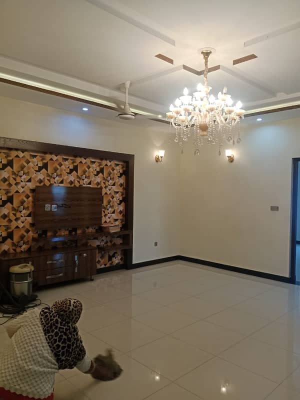 10 Marla Upper Portion For Rent Wapda Town Lower Portion locked 1