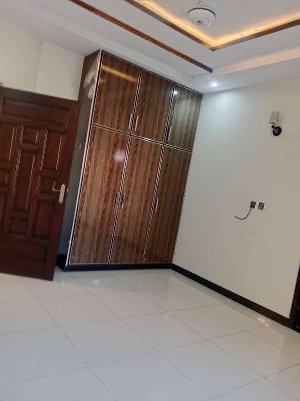 10 Marla Upper Portion For Rent Wapda Town Lower Portion locked 11