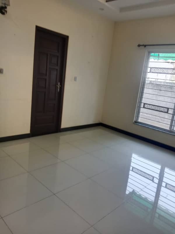 10 Marla Upper Portion For Rent Wapda Town Lower Portion locked 13