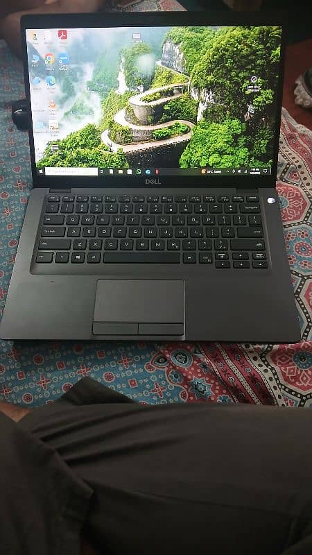 Dell Laptop latitude 5400 1