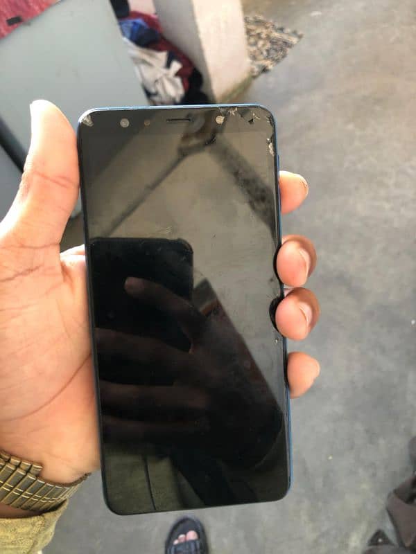 Samsung Galaxy A7 (2018) 6