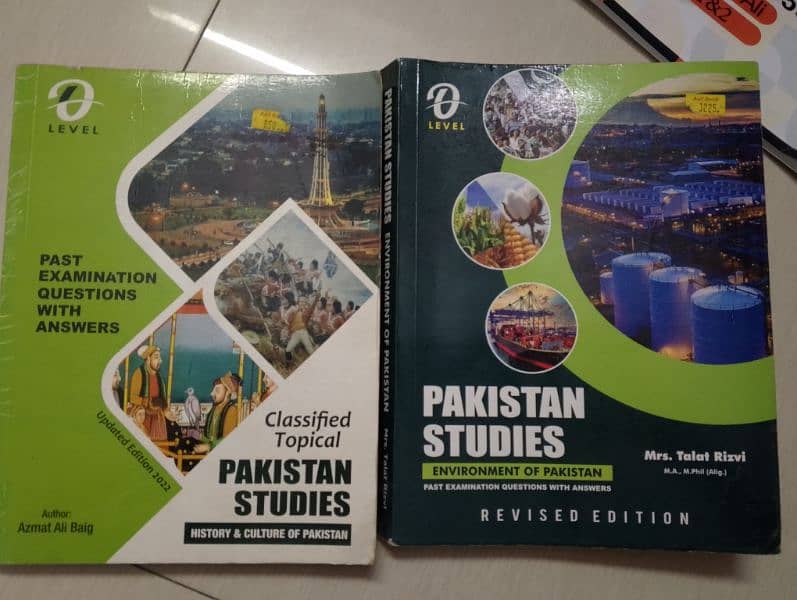 O-levels(2) Islamiat notes with past papers and urdu books available 1