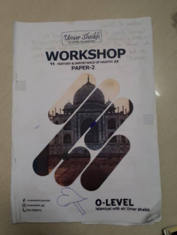 O-levels(2) Islamiat notes with past papers and urdu books available 10