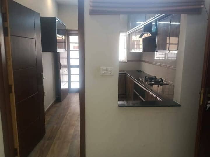 10 Marla Lower Portion For Rent Tariq Garden Near Wapda Town 5