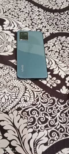 Vivo y33s 8ram/128gb