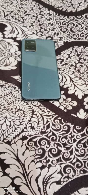 Vivo y33s 8ram/128gb 0