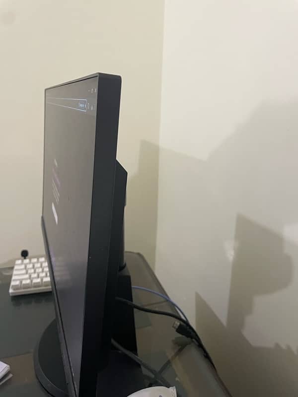 lenovo 24 inch monitor borderless 2