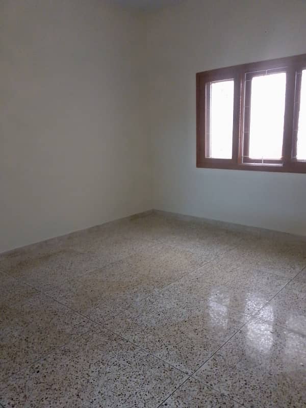 PORTION FOR RENT GROUND FLOOR 6