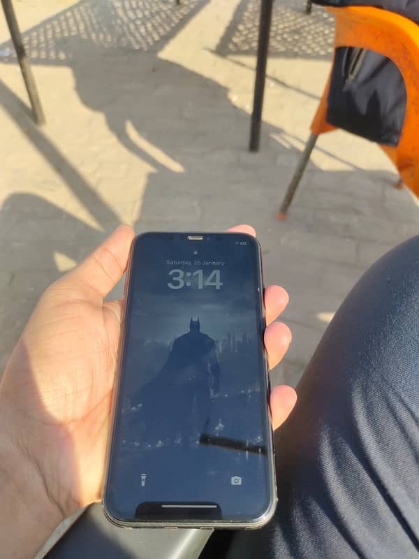 i phone 11 4