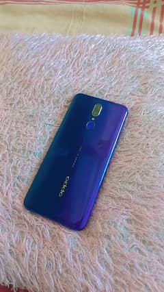 oppo F. 11   4/64