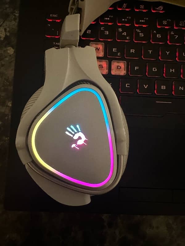 Bloody MR710 RGB Wireless/Wired Gaming Headset. headphone 0