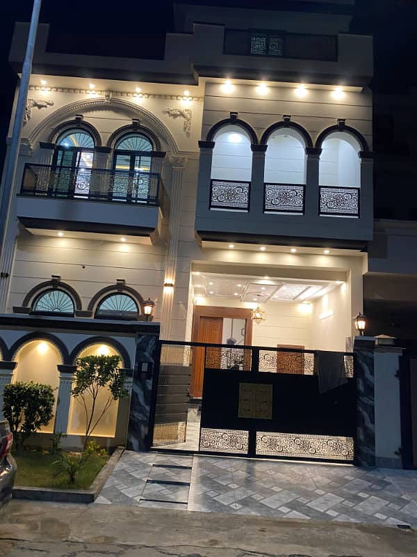 Beautiful House in Sawan block, DC Colony Gujranwala 1