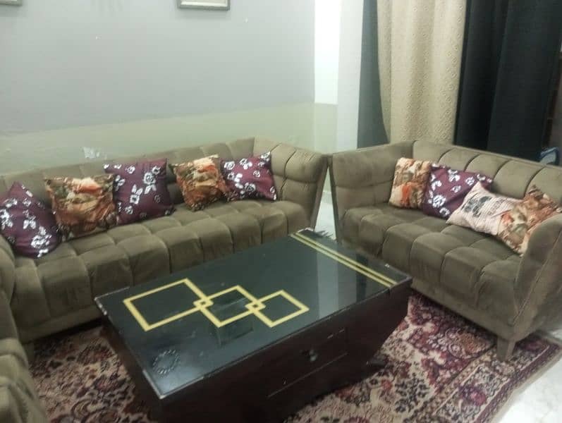 sofa for sale 0