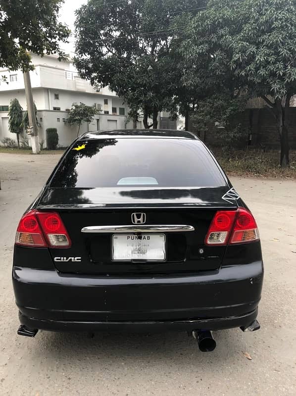 Honda Civic Oriel 2004 1