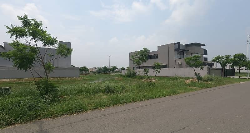 One Kanal Possession Plot Surrounded By Houses For Sale 1