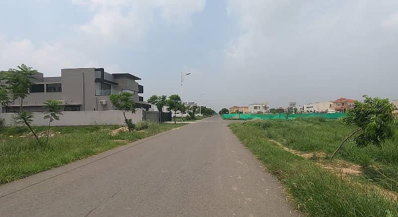 One Kanal Possession Plot Surrounded By Houses For Sale 5