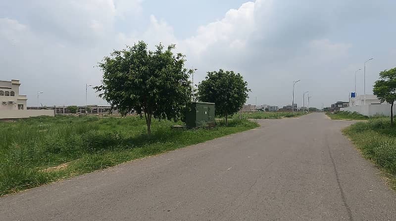 One Kanal Possession Plot Surrounded By Houses For Sale 8