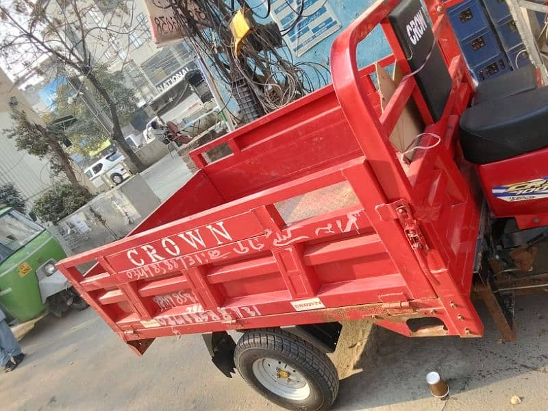 Crown 100cc loader rikhshaw 6