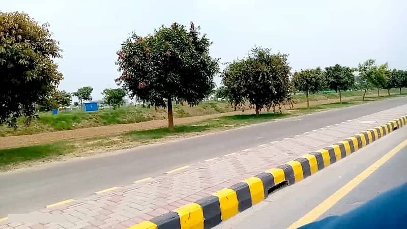 *Super Hot Location Plus 160 Ft Road ki Back 20 Marla Residential Plot For Sale In DHA Lahore Phase 8 Block " T "* 2