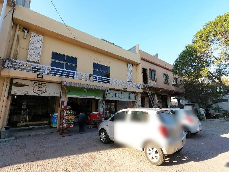 04 Marla Commercial Plaza Facing Park, LDA Approved And Best Rental Income For Sale 1