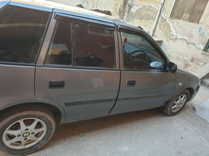 Suzuki Cultus VXR 2011 10