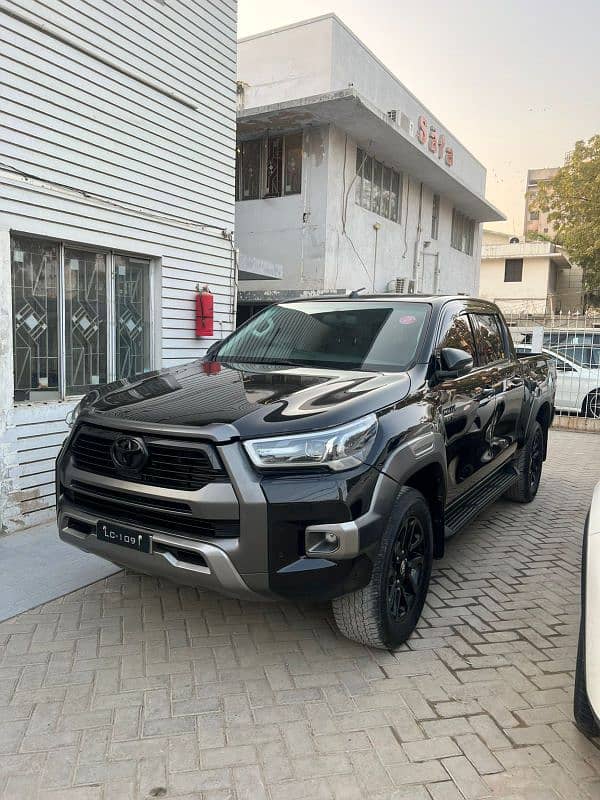 Toyota Hilux revo rocco 2022 0