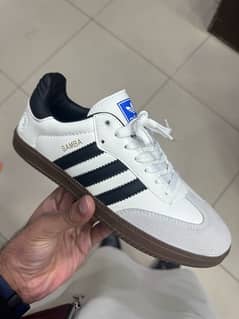 Adidas Samba edition