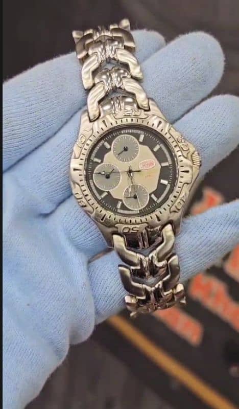 Original MAGNET MARELL Watch Beautiful Piece Quart's 1