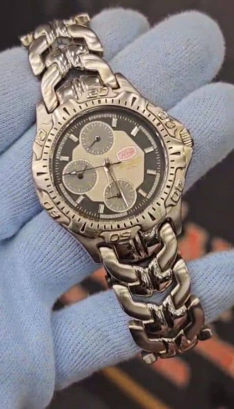 Original MAGNET MARELL Watch Beautiful Piece Quart's 2