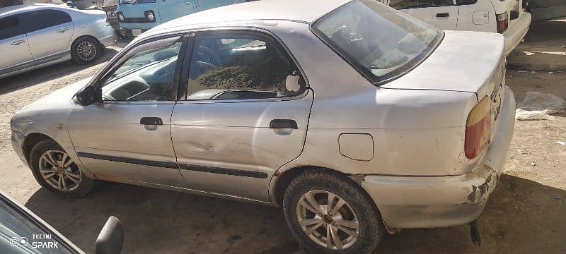 Suzuki Baleno 2002 5