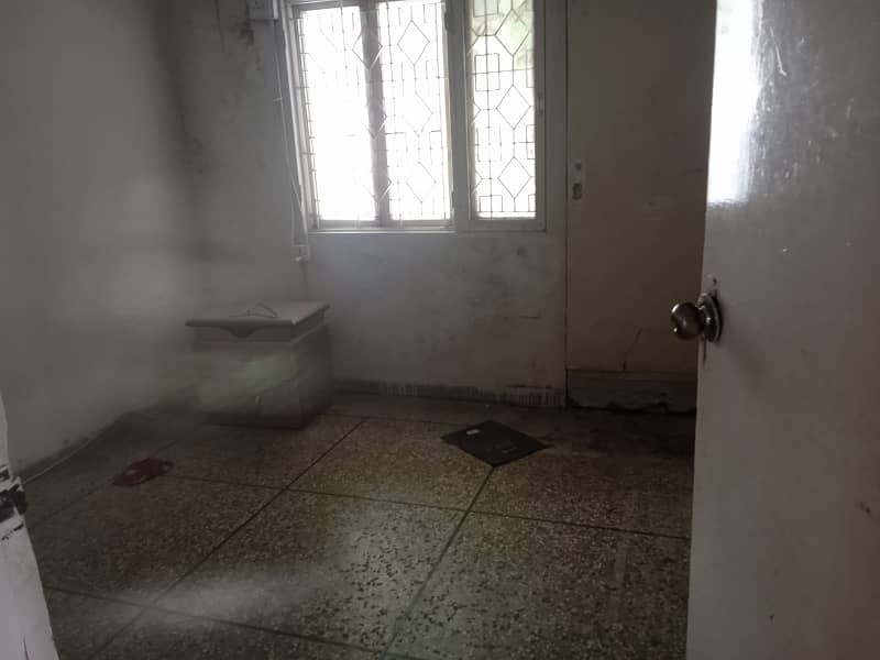 280 Sq Yards Corner Demolish House for Sale DHA PH-1 2