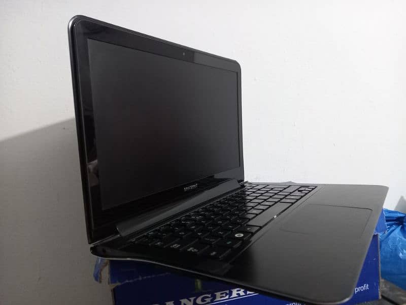 Samsung notebook laptop core i5 5