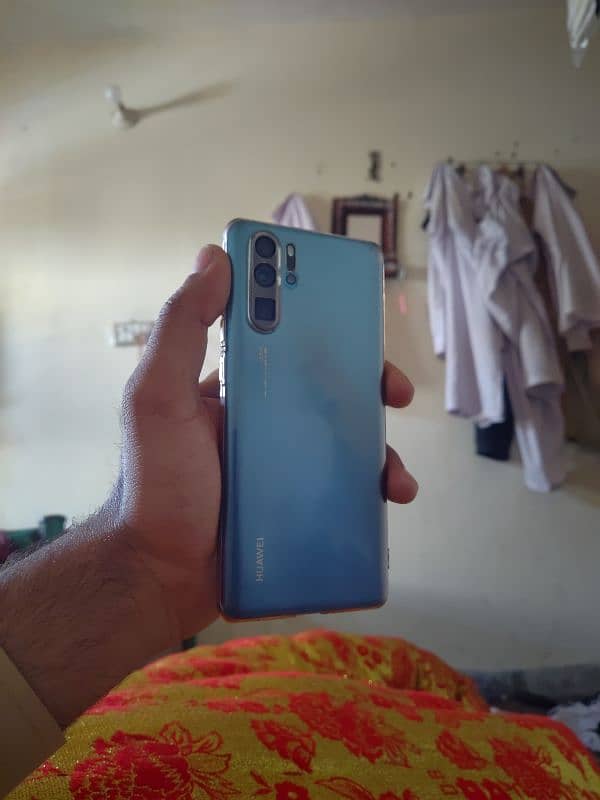 Huawei p30 pro urgent sale 4