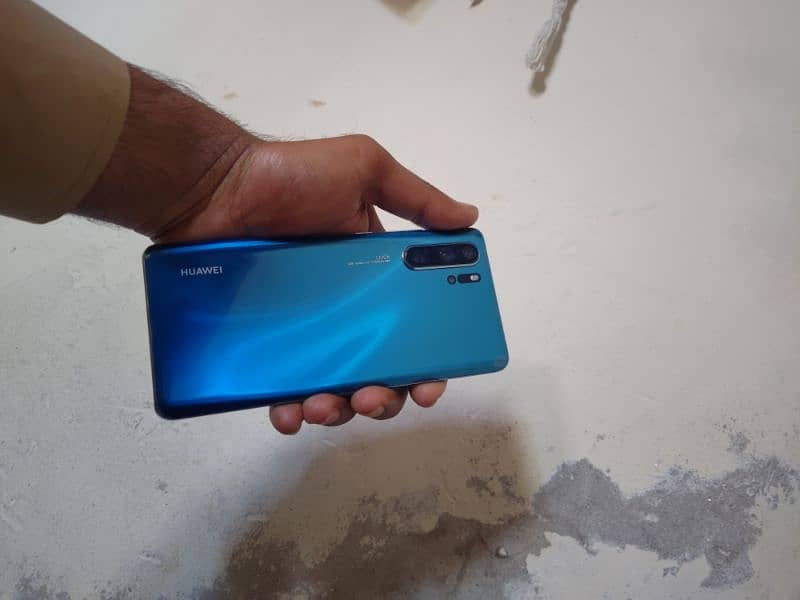 Huawei p30 pro urgent sale 6