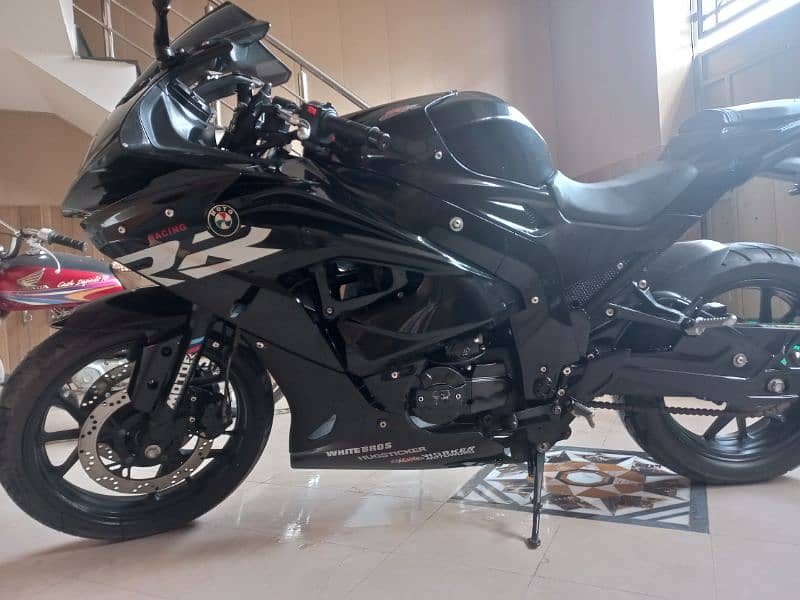 Raplica BMW S1000RR . 2019 model.  lahore number. 10/10 2