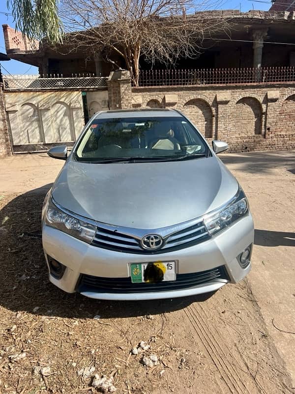 Toyota Altis Grande 2015 3