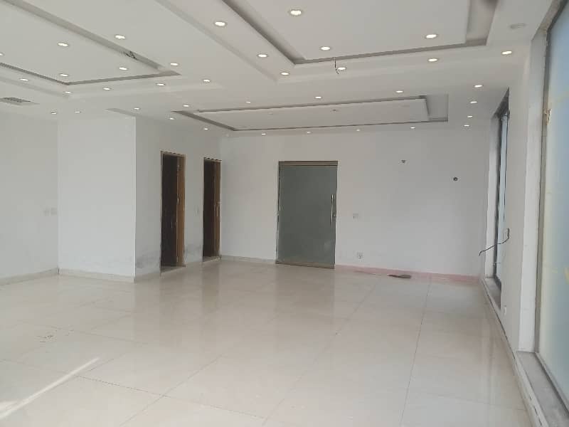 04 MARLA COMMERCIAL FLOOR AVAILABLE 5