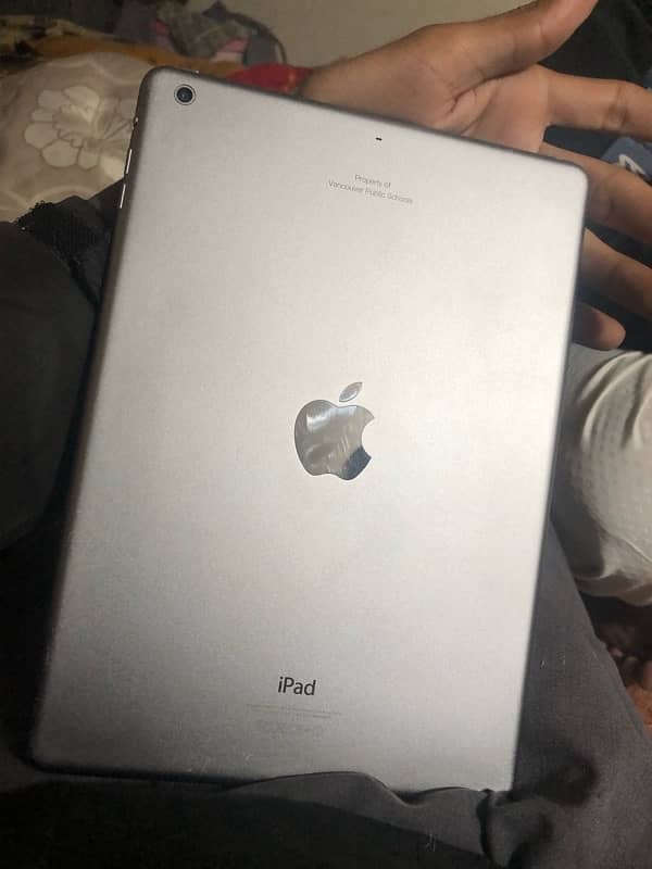 Ipad air 32GB Exchange possible 3