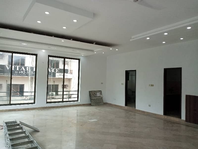 04 MARLA COMMERCIAL FLOOR AVAILABLE 5